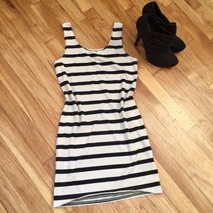 Divided by H&M Striped Dress Size Medium